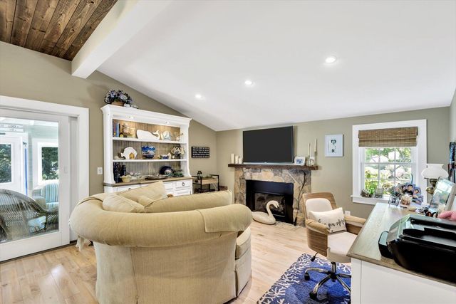 68 Loring Avenue, West Dennis, MA 02670