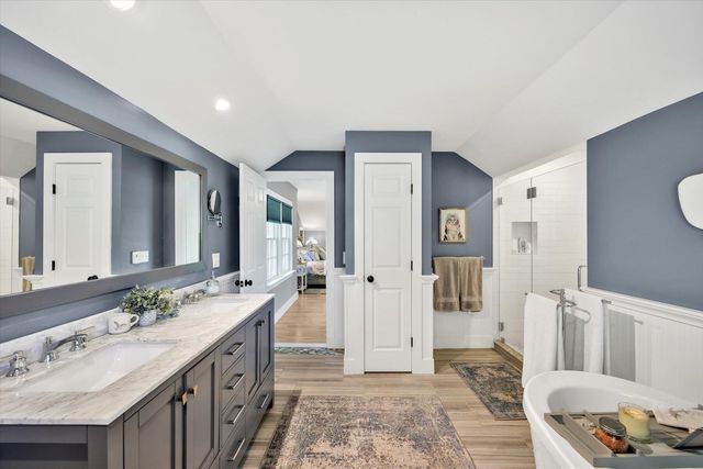 68 Loring Avenue, West Dennis, MA 02670