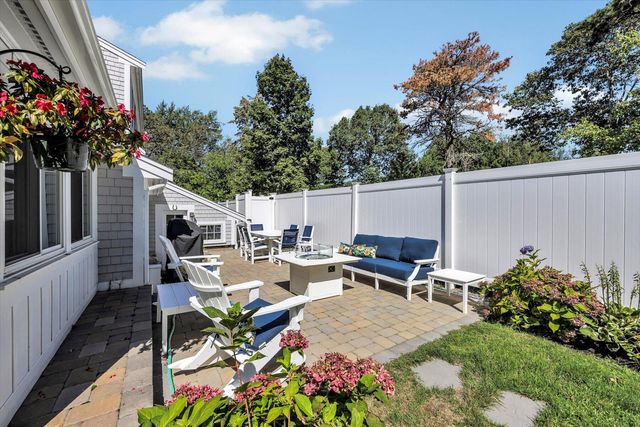 68 Loring Avenue, West Dennis, MA 02670