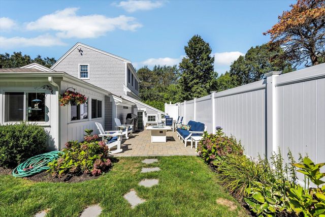 68 Loring Avenue, West Dennis, MA 02670