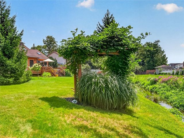 143 Lambton Circle, Greece, NY 14626