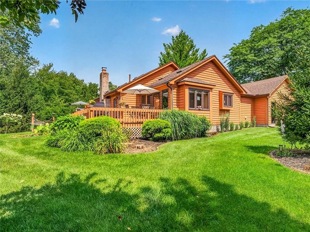 143 Lambton Circle, Greece, NY 14626