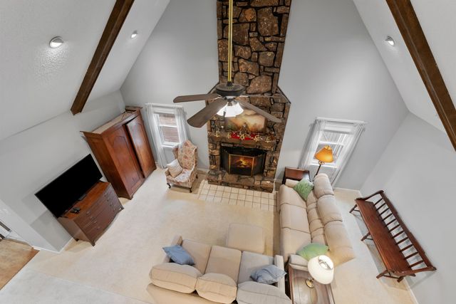 9399 WOODCUTTER CV, Lakeland, TN 38002