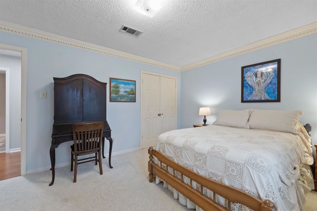 9399 WOODCUTTER CV, Lakeland, TN 38002