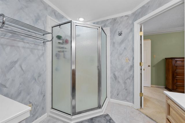 9399 WOODCUTTER CV, Lakeland, TN 38002