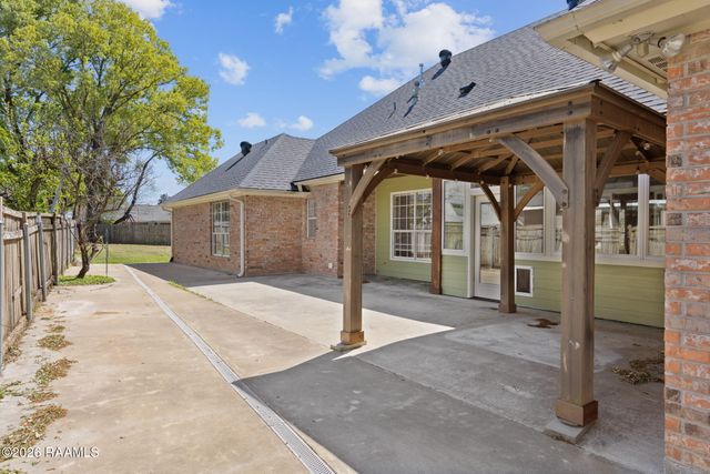 112 Britain Circle, Lafayette, LA 70508