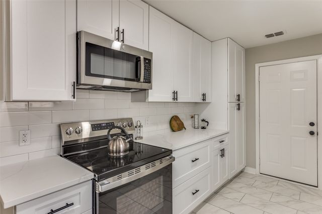 2421 February Lane, Grand Prairie, TX 75050