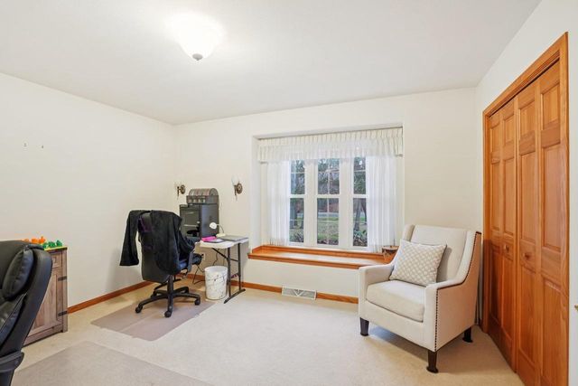 W9632 Rose Circle, Beaver Dam, WI 53916