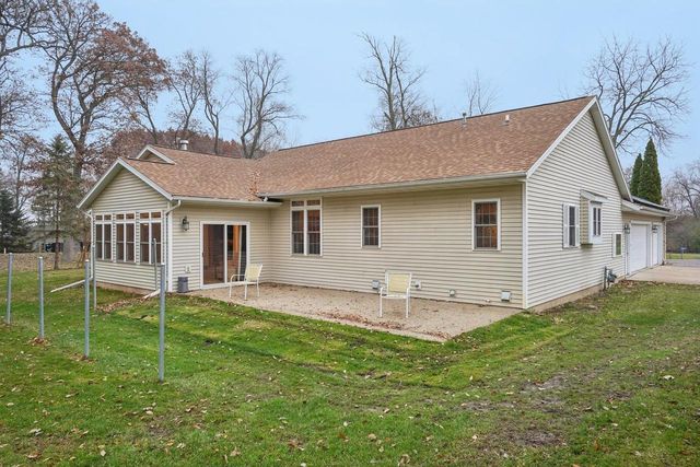 W9632 Rose Circle, Beaver Dam, WI 53916