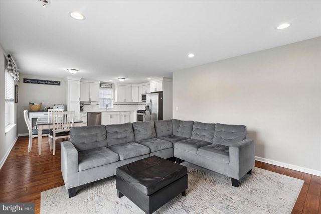 311 W BROOKHAVEN RD, Brookhaven, PA 19015