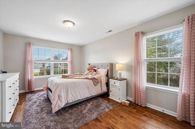 311 W BROOKHAVEN RD, Brookhaven, PA 19015