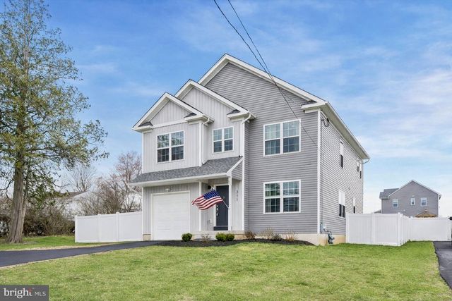 311 W BROOKHAVEN RD, Brookhaven, PA 19015