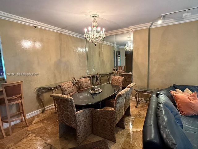 3700 Island Boulevard C203, Aventura, FL 33160