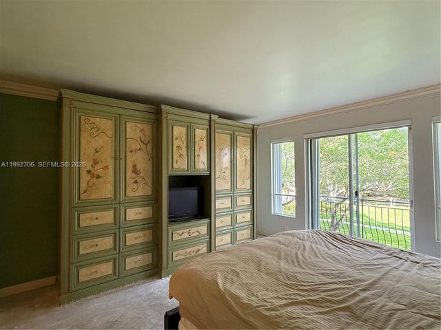 3700 Island Boulevard C203, Aventura, FL 33160