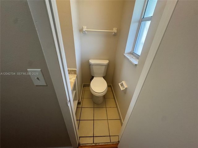7910 Colony Cir N 304, Tamarac, FL 33321