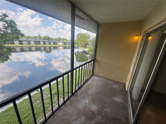 7910 Colony Cir N 304, Tamarac, FL 33321