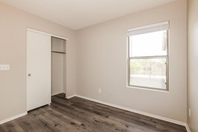 17115 N 185th Drive, Surprise, AZ 85374