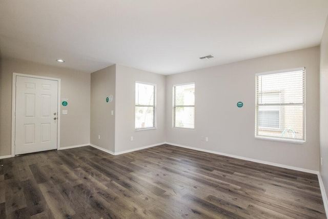 17115 N 185th Drive, Surprise, AZ 85374