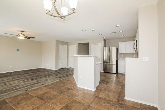 17115 N 185th Drive, Surprise, AZ 85374