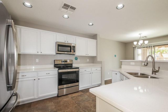 17115 N 185th Drive, Surprise, AZ 85374