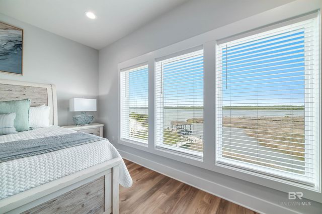 3238 Sea Horse Circle, Gulf Shores, AL 36542
