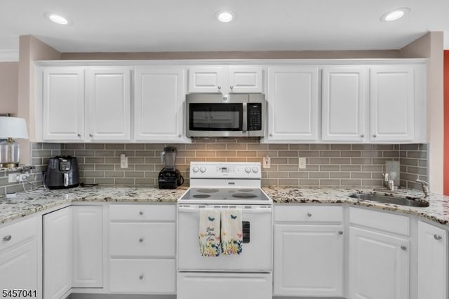 272 Colt St 272, Hopewell Twp., NJ 08534