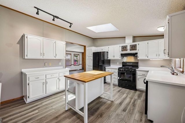 504 Harbor Heights Drive, Waterford, WI 53185