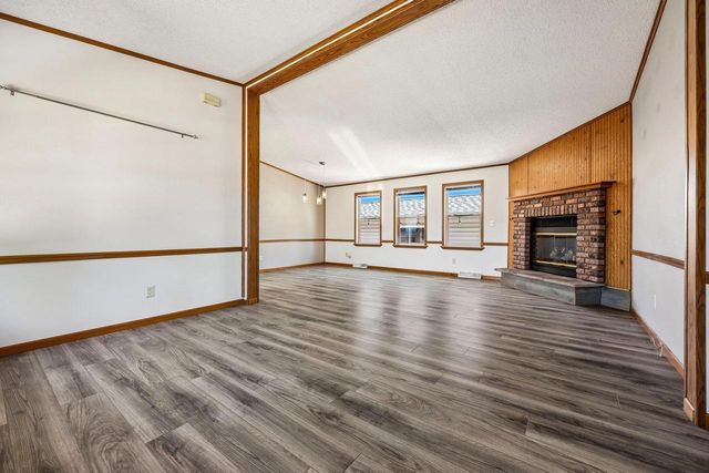 504 Harbor Heights Drive, Waterford, WI 53185