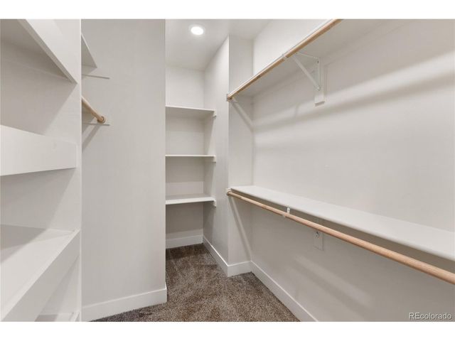 237 Columbine Dr, Woodland Park, CO 80863