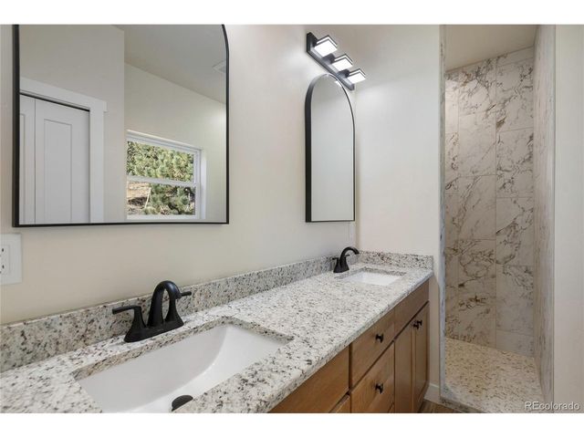 237 Columbine Dr, Woodland Park, CO 80863