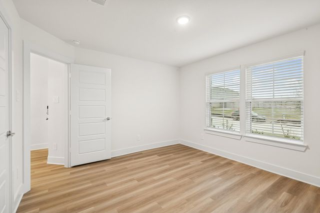 582 Bluebell Maiden Court, Magnolia, TX 77354