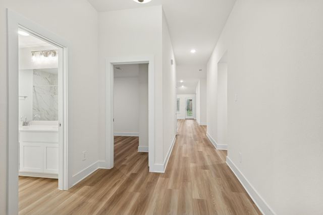 582 Bluebell Maiden Court, Magnolia, TX 77354