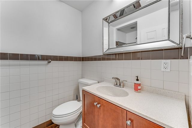 6 Bishampton Lane, Bella Vista, AR 72714