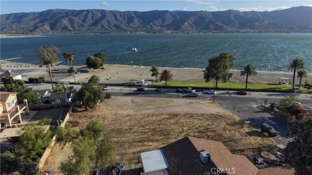 0 lindsey South, Lake Elsinore, CA 92530