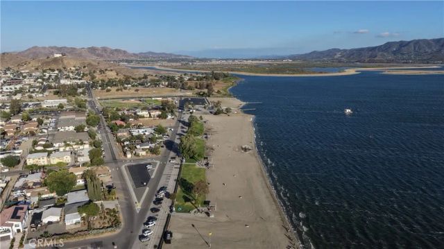 0 lindsey South, Lake Elsinore, CA 92530