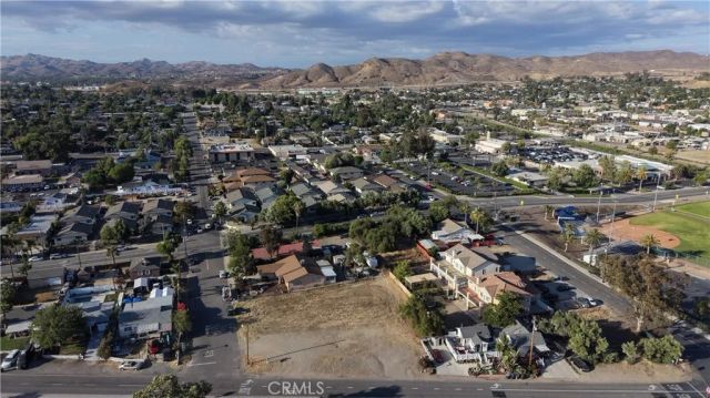 0 lindsey South, Lake Elsinore, CA 92530