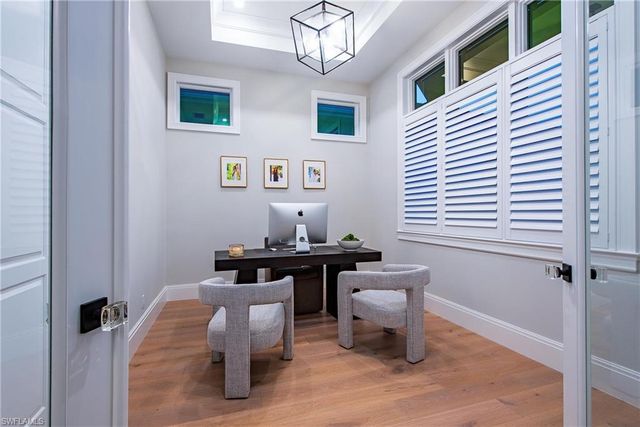 6830 Mangrove AVE, Naples, FL 34109