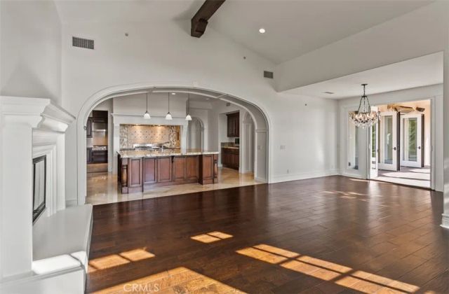 8 Whalers Bluff, Newport Coast, CA 92657