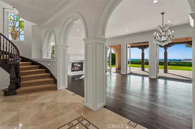 8 Whalers Bluff, Newport Coast, CA 92657