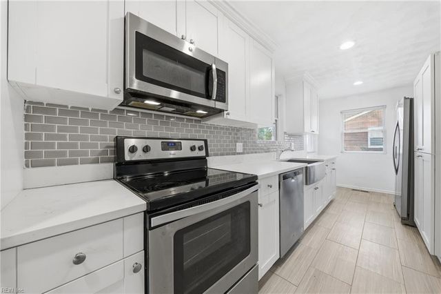 4904 Holly RD, Portsmouth, VA 23703