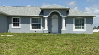 21 SW 24th PL, Cape Coral, FL 33991