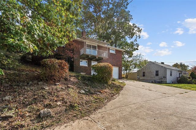 8966 Knoll Street, Mccandless, PA 15101