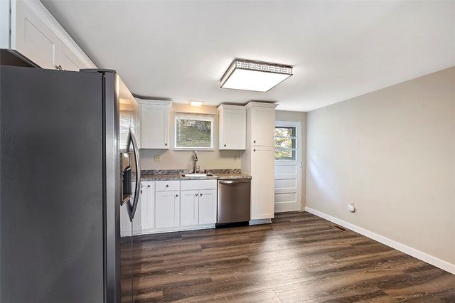 8966 Knoll Street, Mccandless, PA 15101