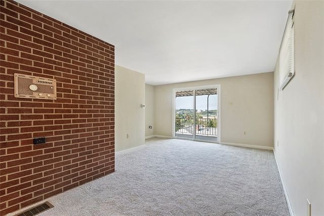 8966 Knoll Street, Mccandless, PA 15101