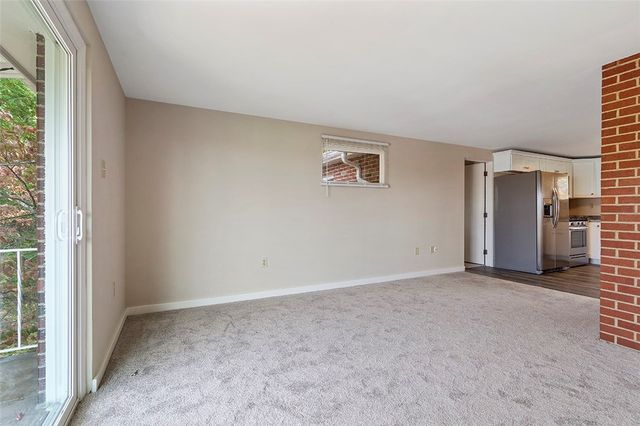 8966 Knoll Street, Mccandless, PA 15101