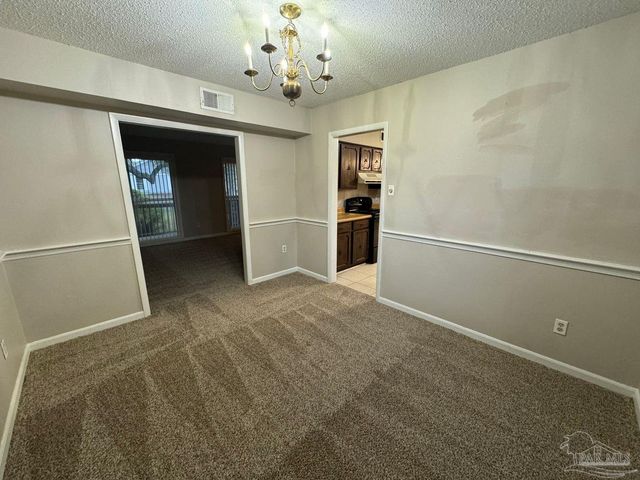 1017 Great Oaks Dr, Gulf Breeze, FL 32563
