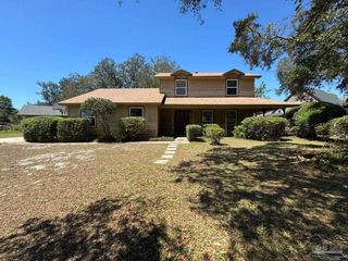 1017 Great Oaks Dr, Gulf Breeze, FL 32563