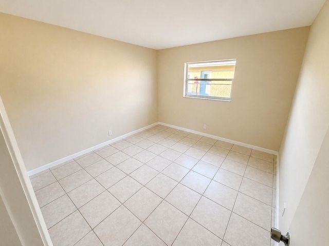 4151 NW 30TH Terrace 3, Lauderdale Lakes, FL 33309
