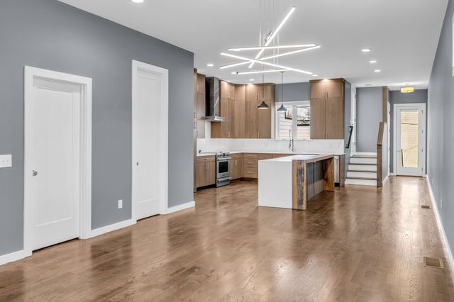 418A 37th Ave, N, Nashville, TN 37209