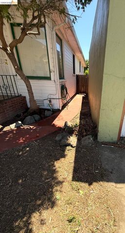 3212 Esmond Ave, Richmond, CA 94804